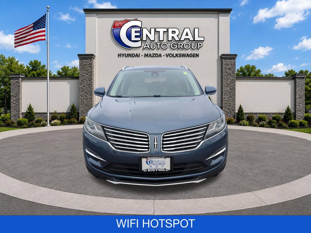 Used 2018 Lincoln MKC Reserve w/ Lincoln MKC Climate Package AWD/4WD image 2