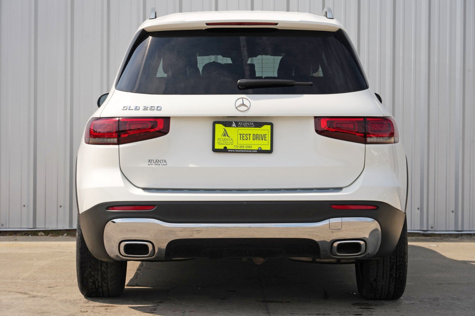 Used 2022 Mercedes-Benz GLB 250 w/ Premium Package Lite image 10