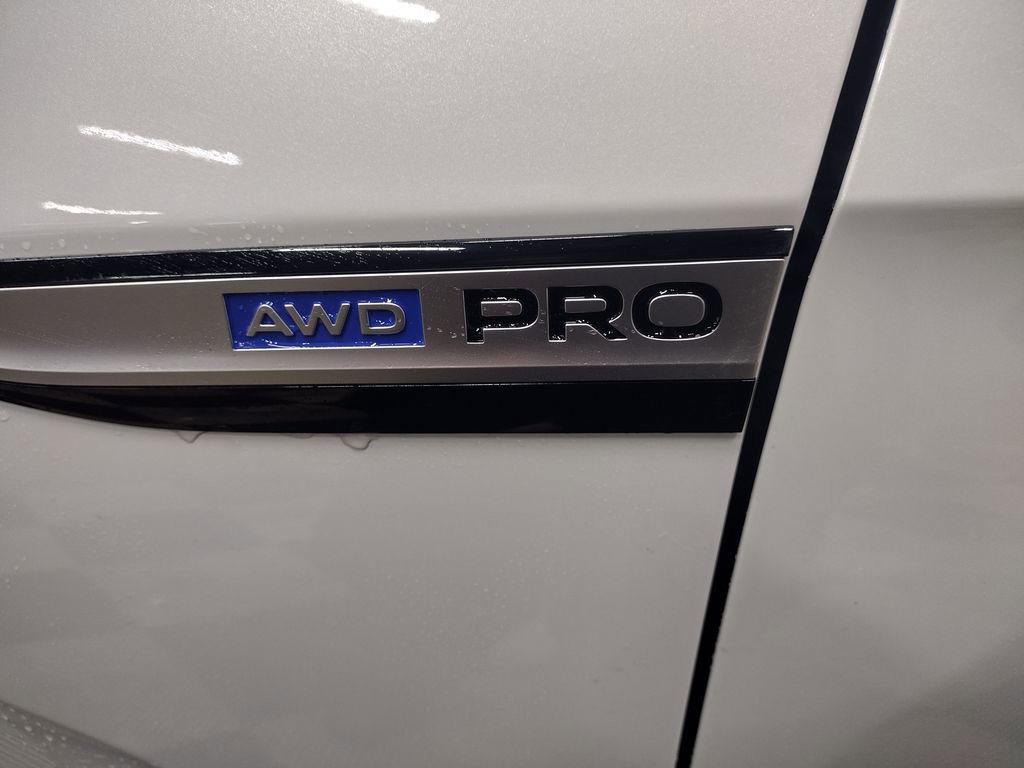 New 2026 Volkswagen ID.4 Pro image 6