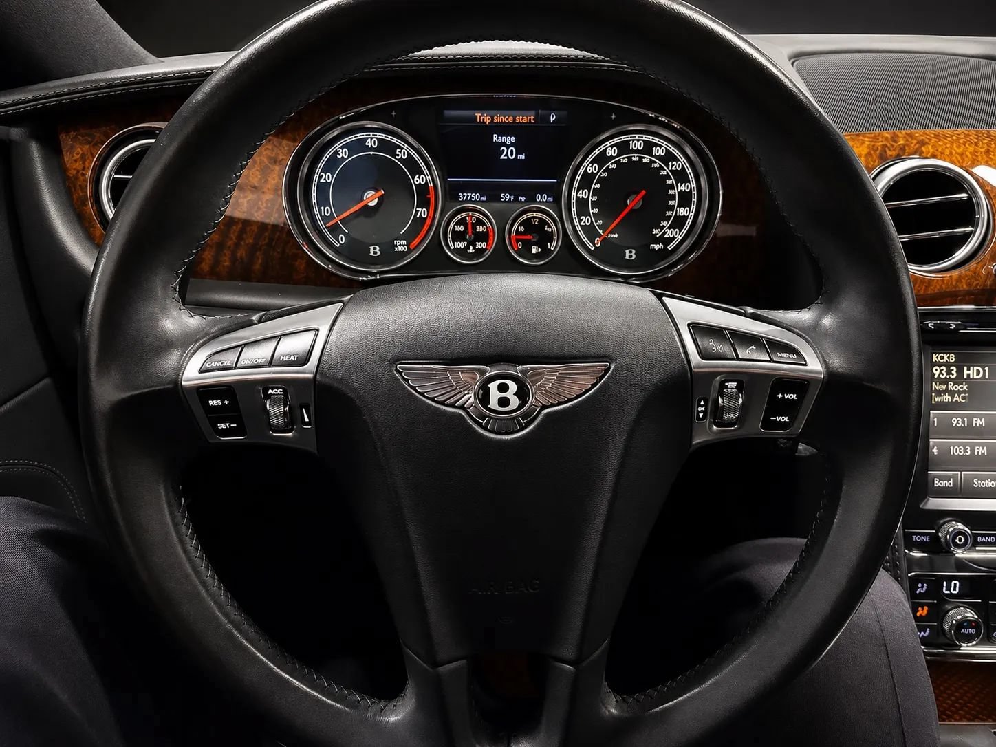 Used 2013 Bentley Continental GT AWD/4WD image 25