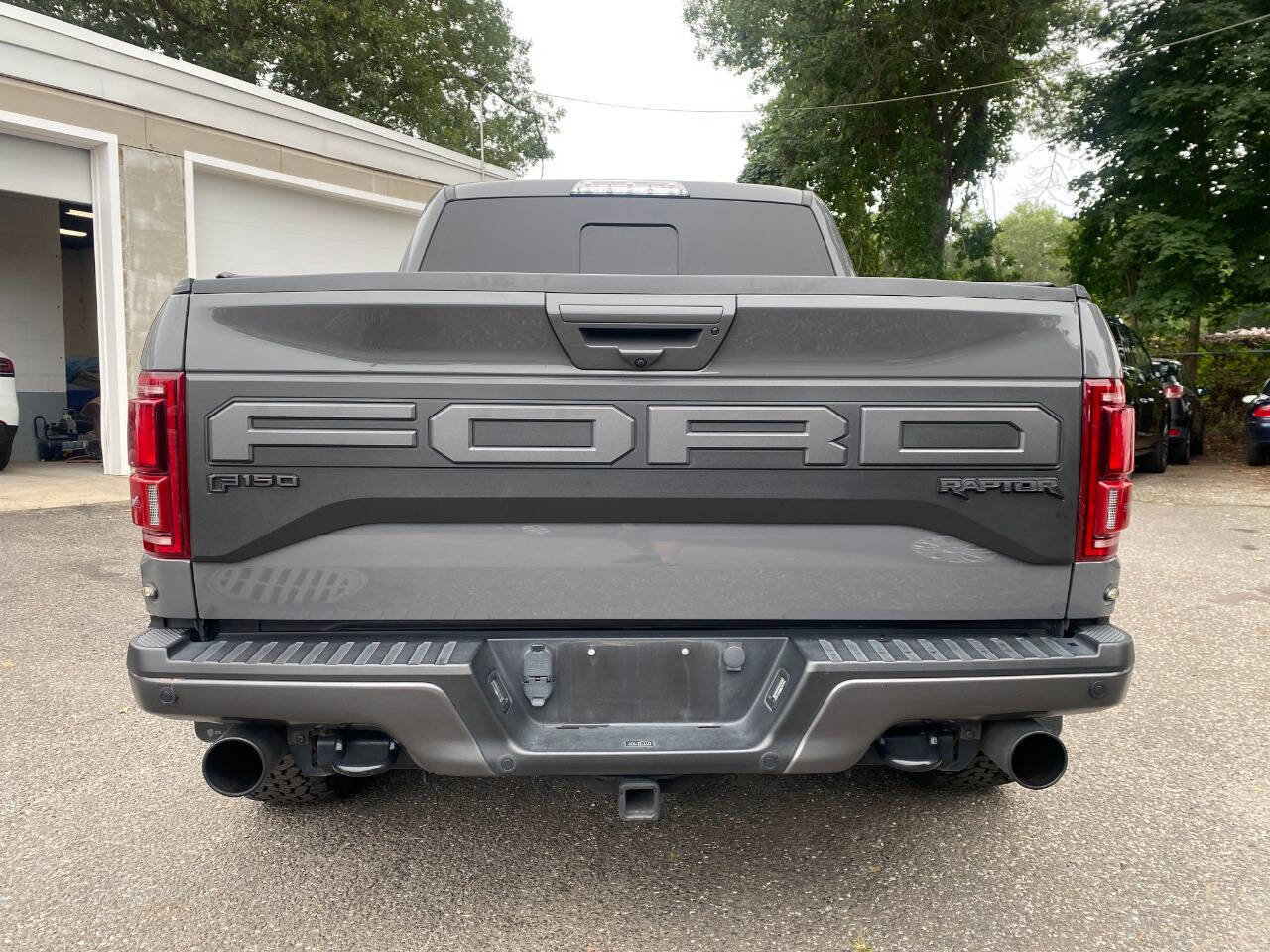 Used 2020 Ford F150 Raptor w/ Equipment Group 802A Luxury image 2