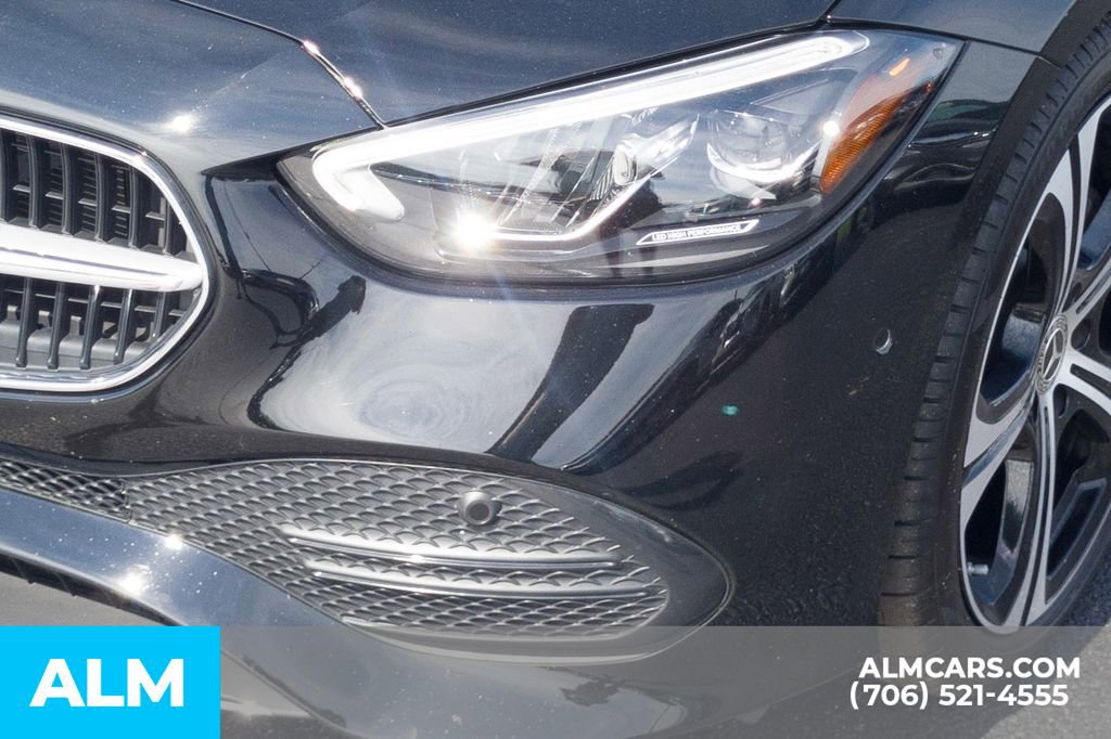 Used 2025 Mercedes-Benz C 300 Sedan image 12