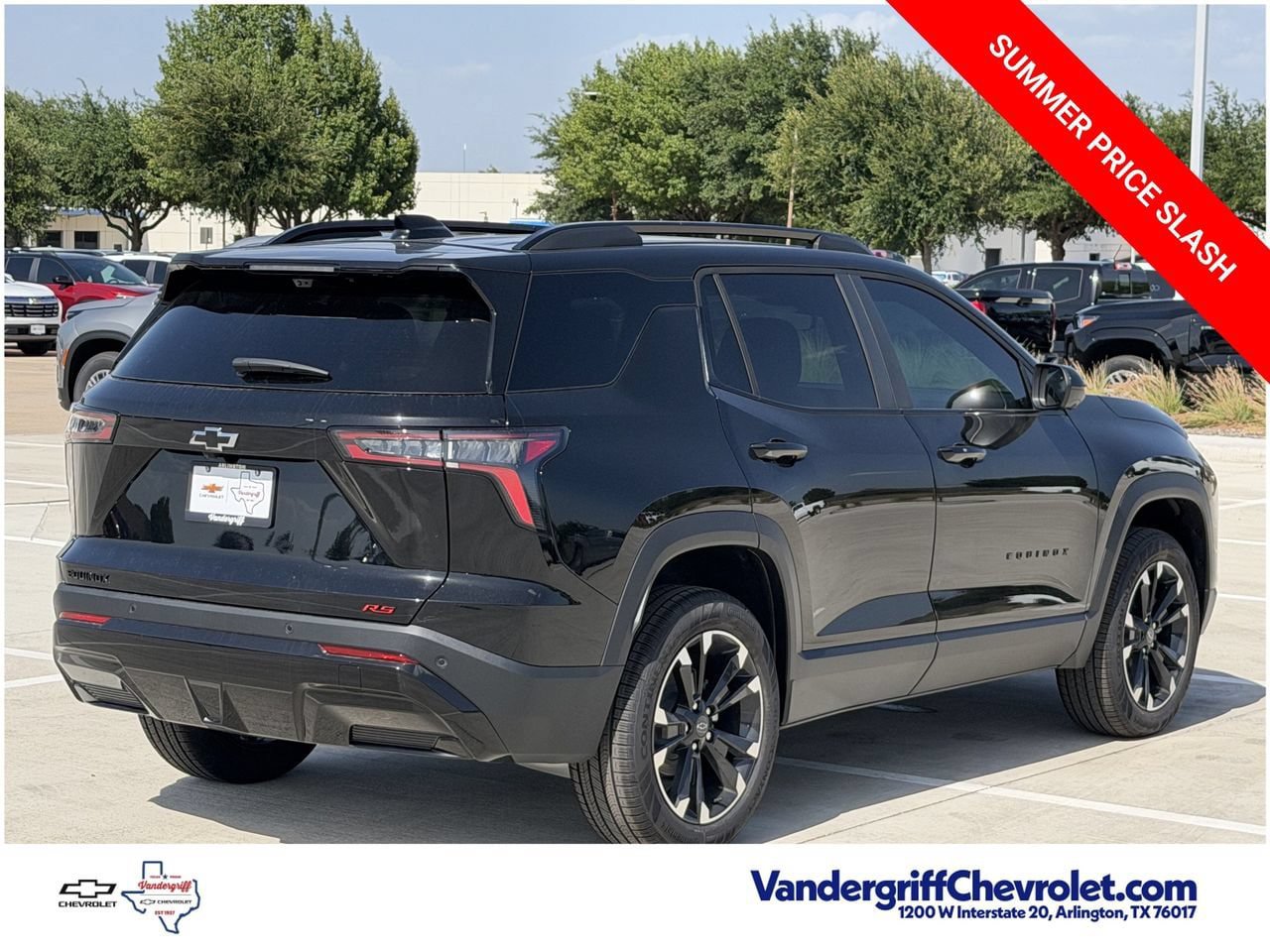 New 2027 Chevrolet Equinox RS w/ Safety and Technology Package FWD image 4