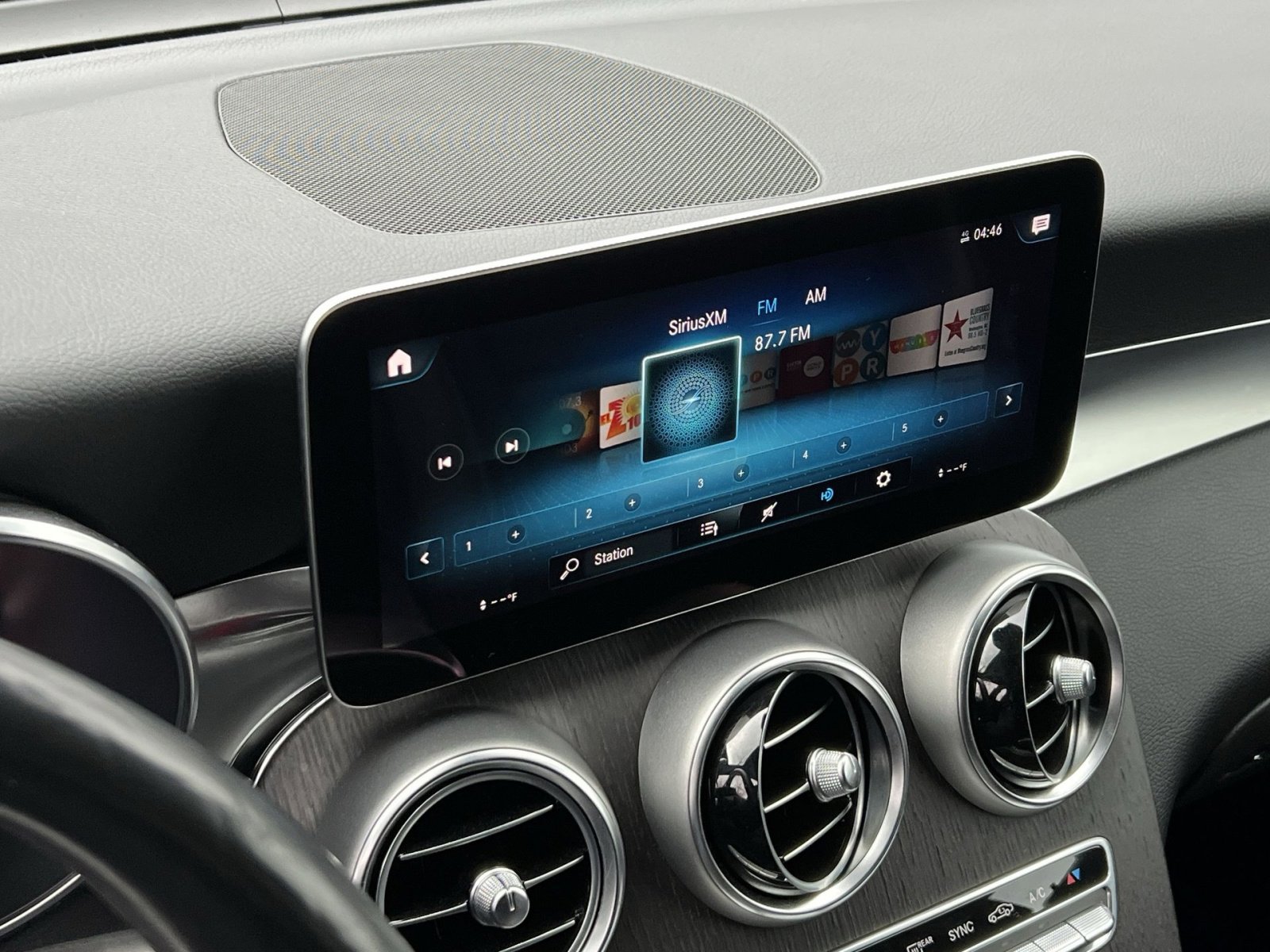 Certified 2021 Mercedes-Benz GLC 300 4MATIC image 16