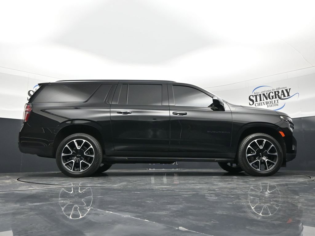 Used 2023 Chevrolet Suburban RST AWD/4WD image 24