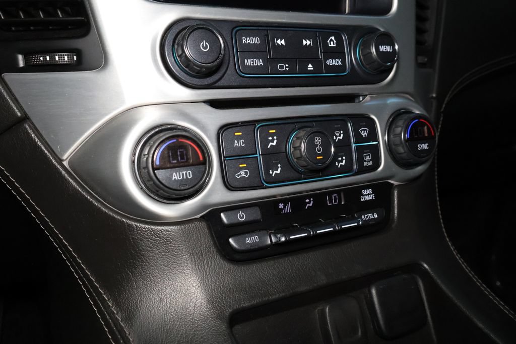 Used 2019 GMC Yukon SLE w/ HD Trailering Package AWD/4WD image 31