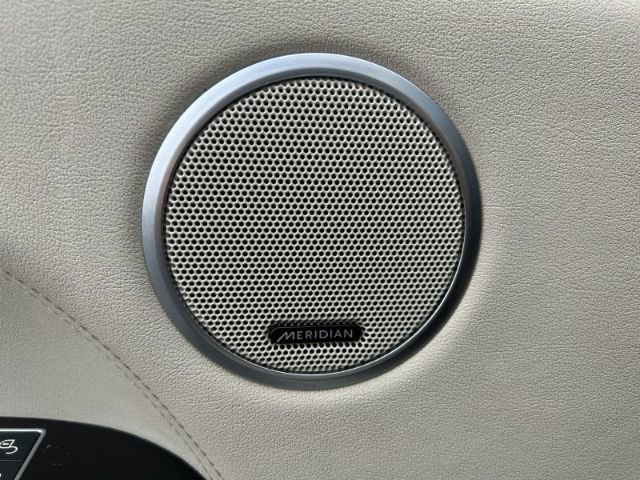 Used 2016 Land Rover Range Rover Long Wheelbase Supercharged image 17