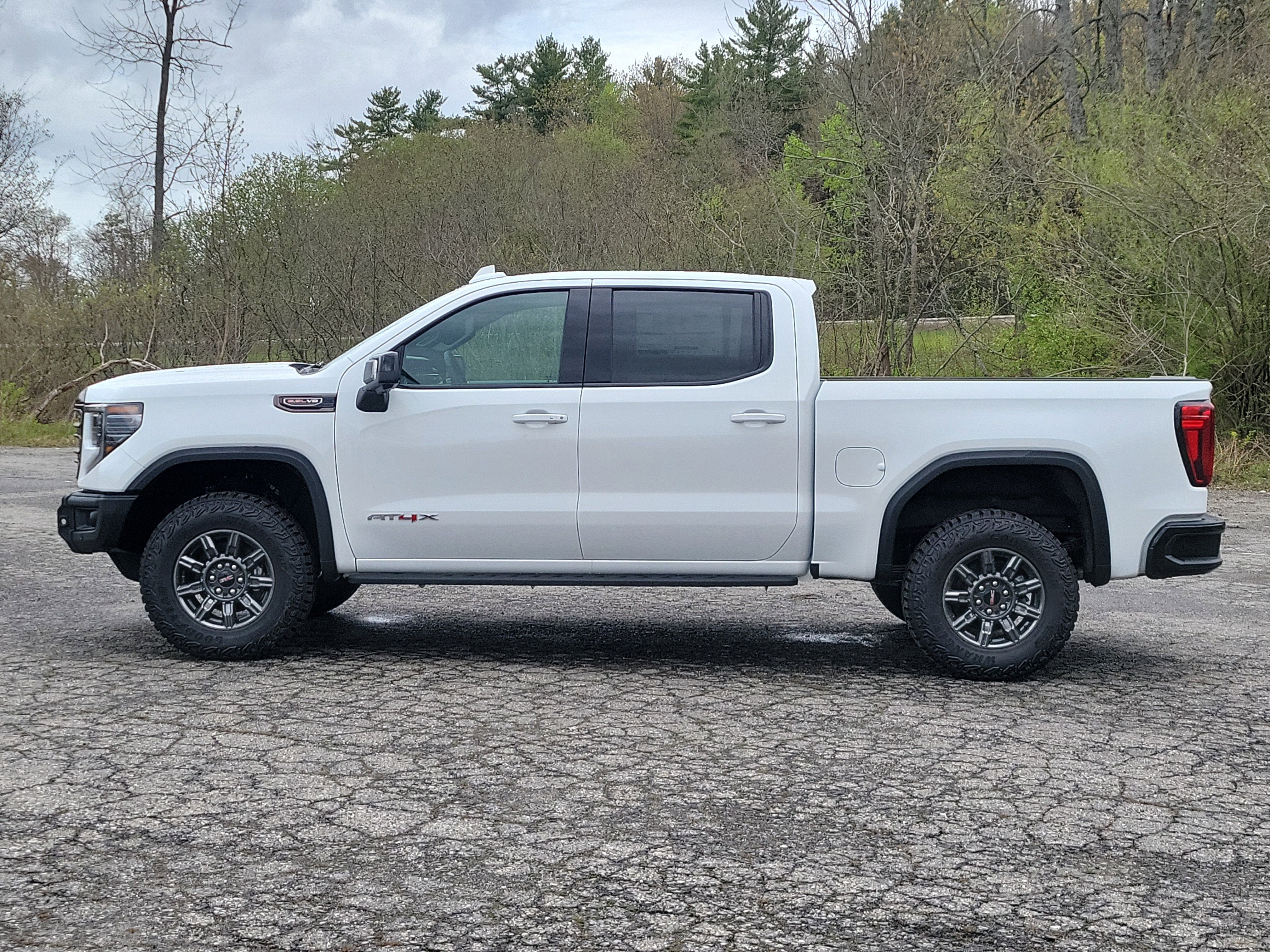 New 2026 GMC Sierra 1500 AT4X AWD/4WD image 2