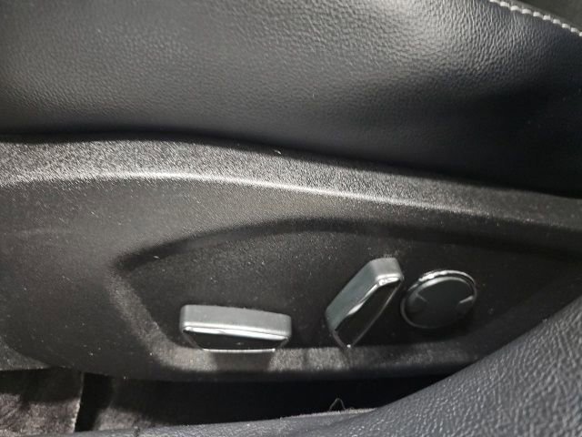Used 2017 Ford Fusion Titanium image 15