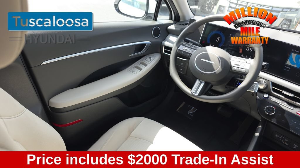 Used 2025 Hyundai Sonata SEL FWD image 27