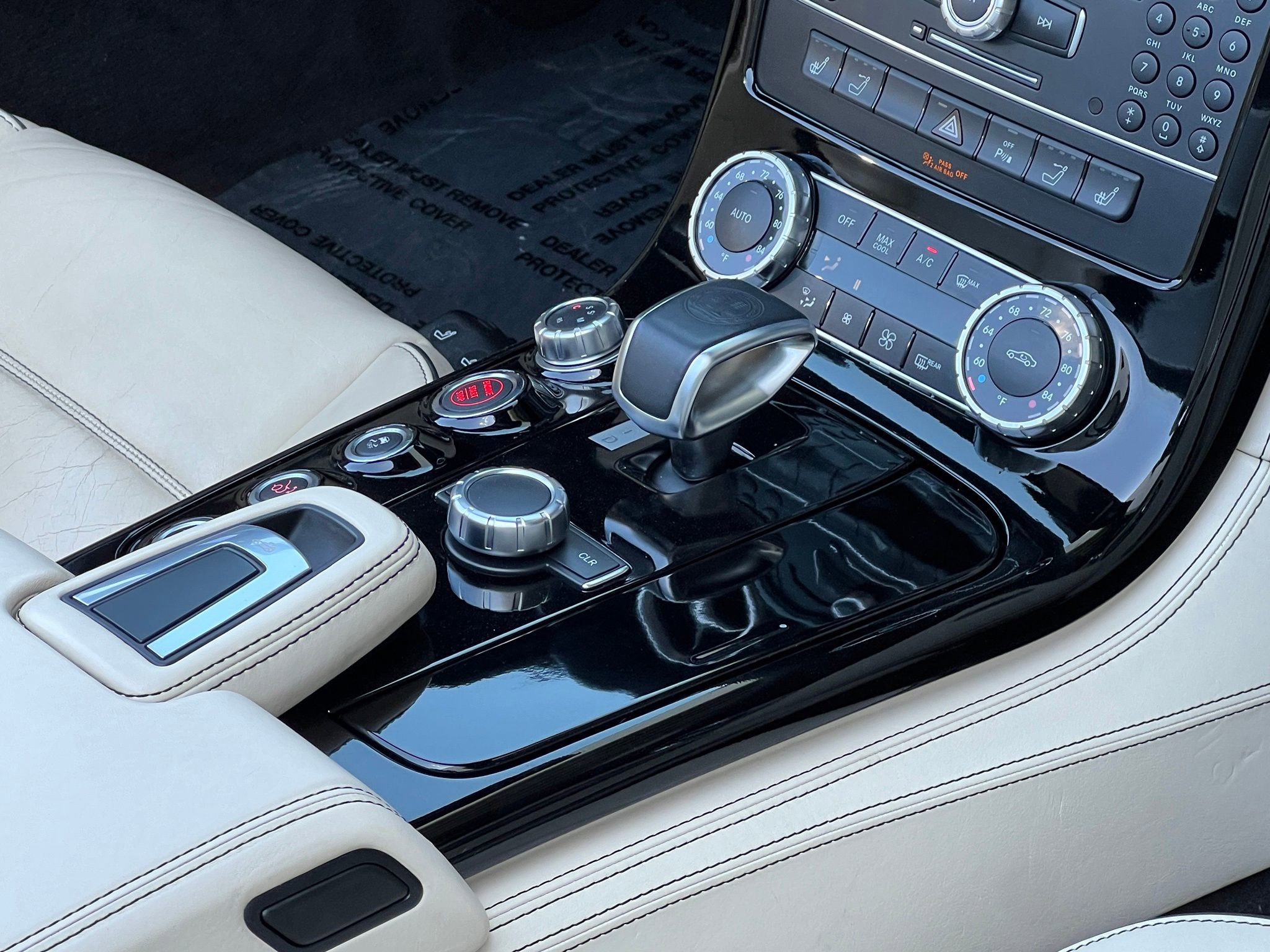 Used 2012 Mercedes-Benz SLS AMG Roadster image 34