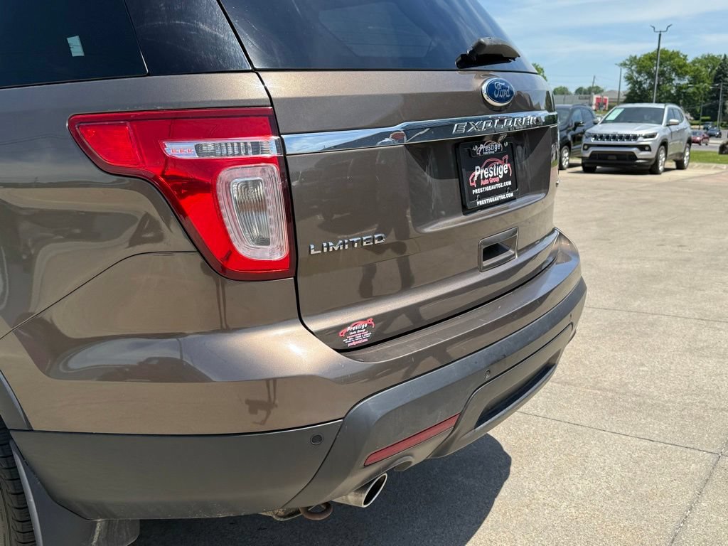 Used 2015 Ford Explorer Limited AWD/4WD image 12