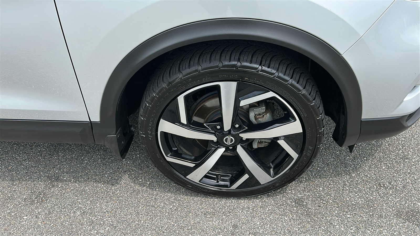 Used 2021 Nissan Rogue Sport SL w/ Premium Package AWD/4WD image 9