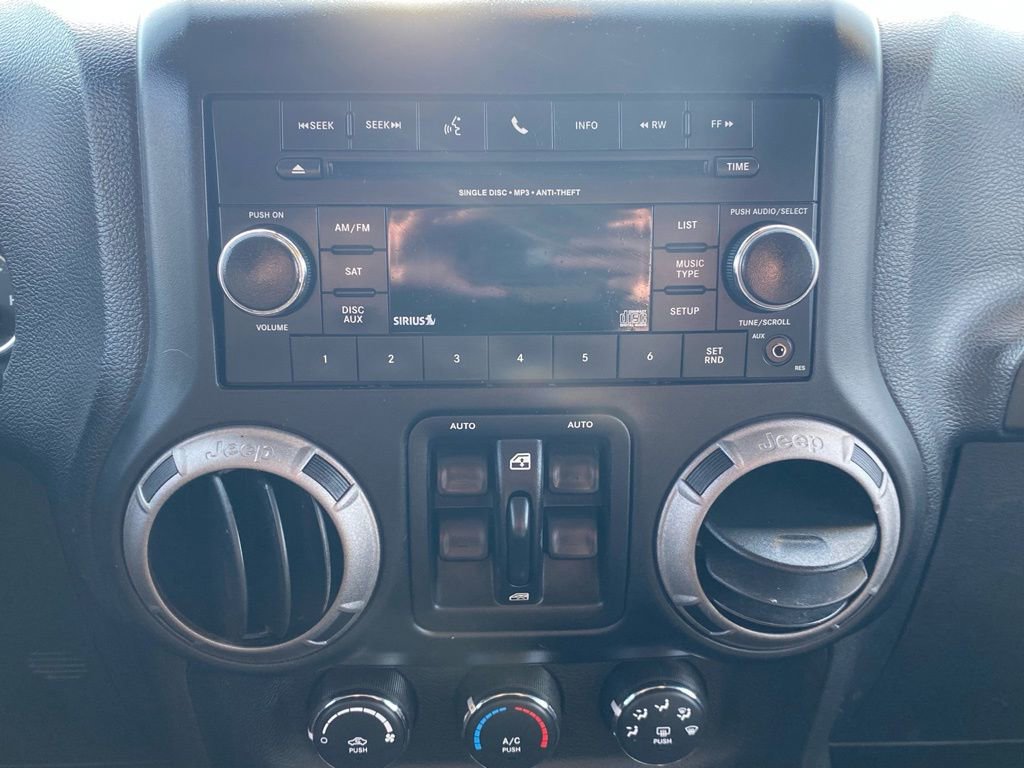 Used 2013 Jeep Wrangler Unlimited Sport image 24