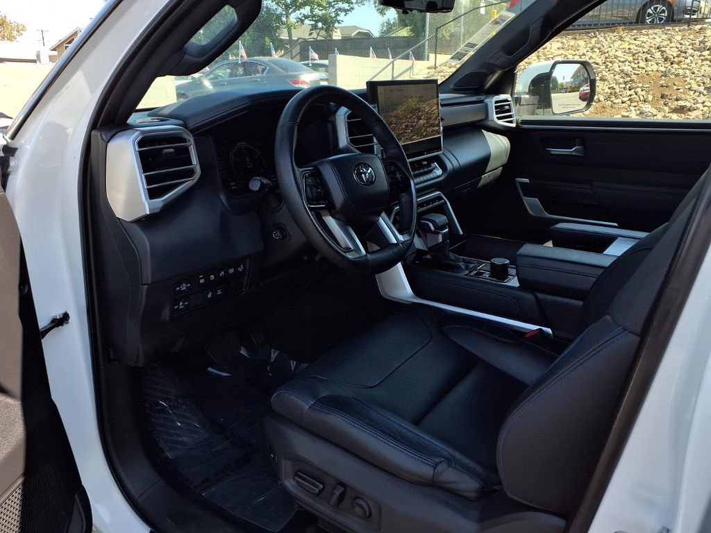 Used 2023 Toyota Tundra Platinum AWD/4WD image 15