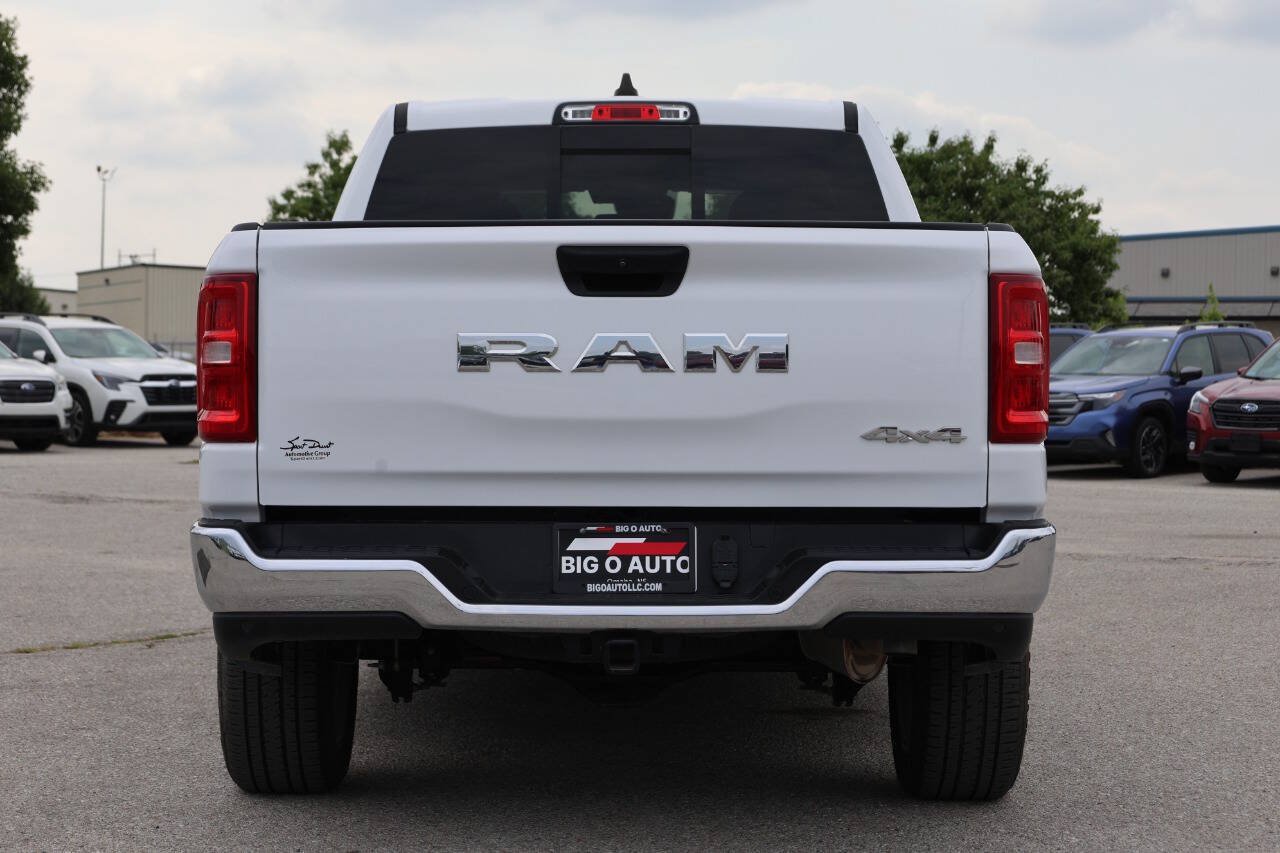 Used 2025 RAM 1500 Tradesman AWD/4WD image 10