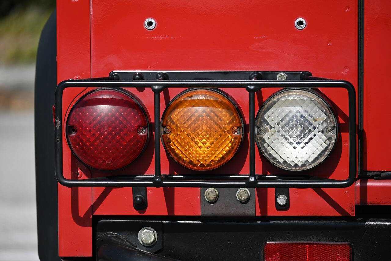 Used 1997 Land Rover Defender 90 AWD/4WD image 20
