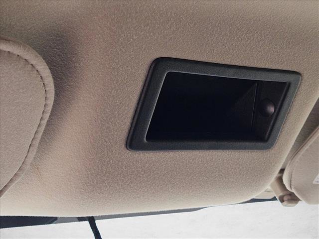 Used 2018 Chevrolet Express 2500 LS RWD image 16