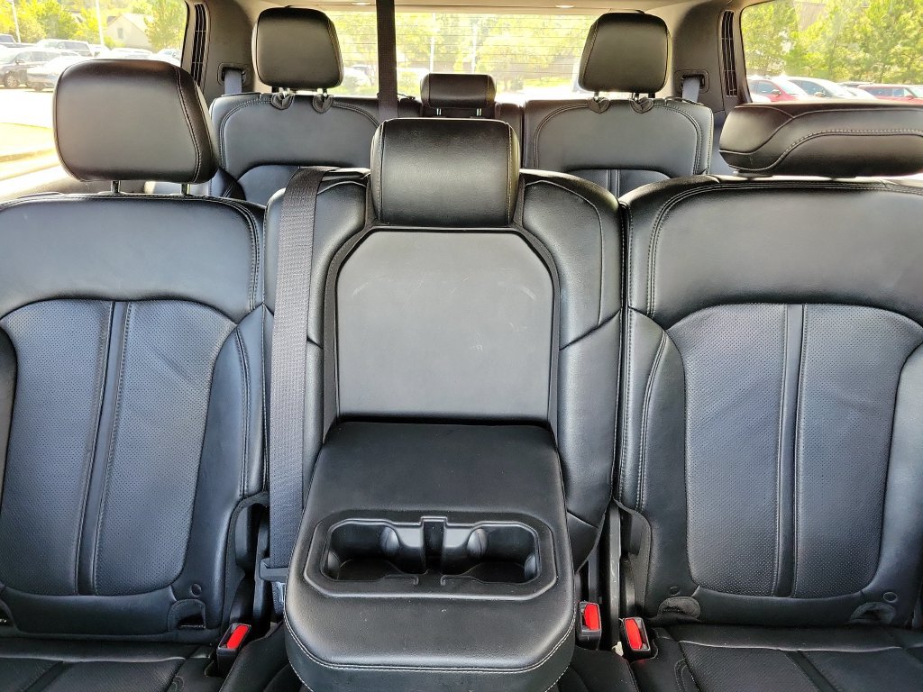 Used 2024 Jeep Wagoneer Series II w/ Flexible Seating Group AWD/4WD image 18