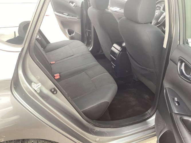 Used 2017 Nissan Sentra S image 8