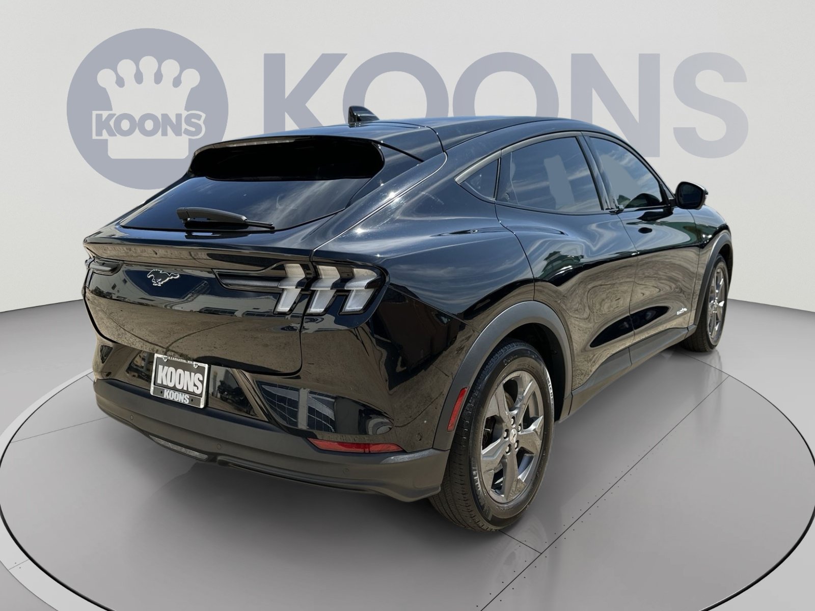 Used 2023 Ford Mustang Mach-E Select AWD/4WD image 11