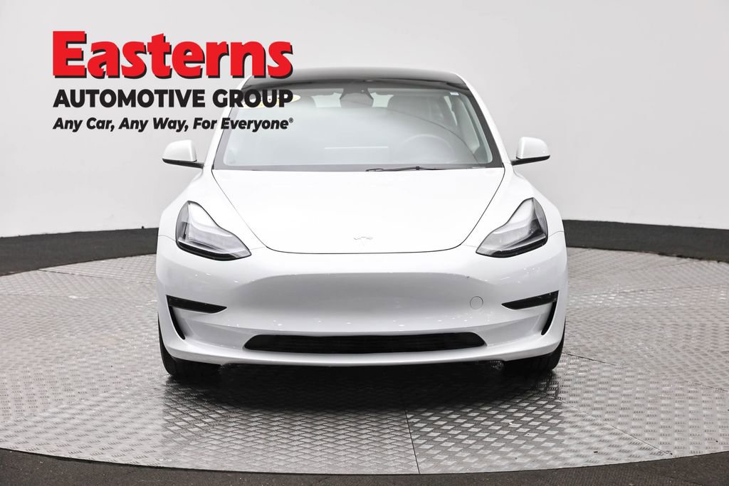 Used 2023 Tesla Model 3 Standard Range RWD image 2