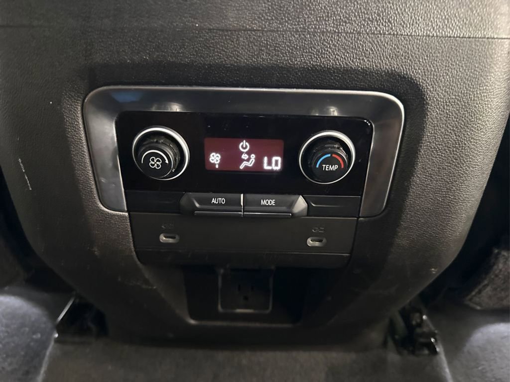 Used 2021 Chevrolet Tahoe LT image 40