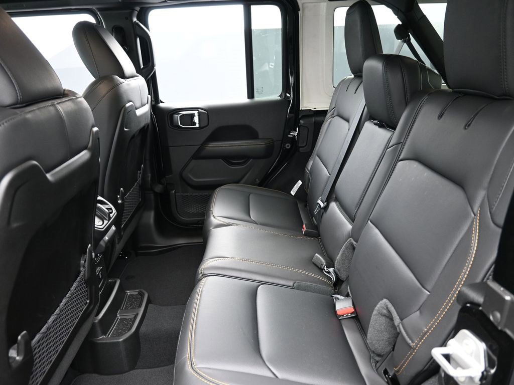 New 2025 Jeep Wrangler Sahara image 13