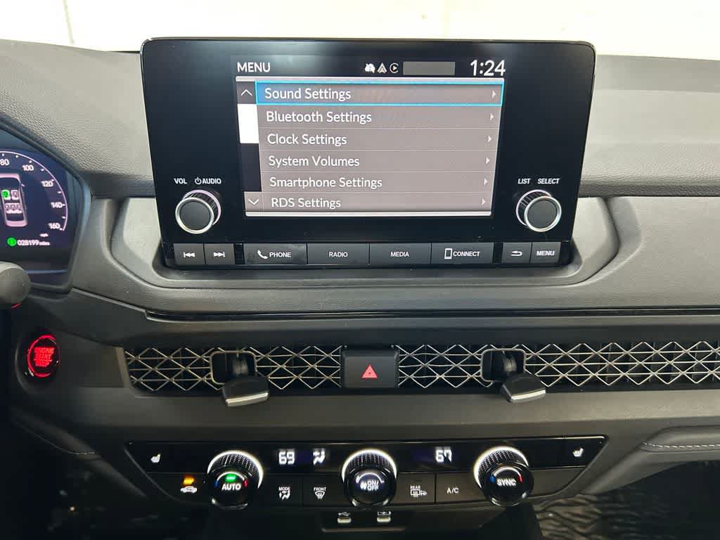 Used 2023 Honda Accord EX image 17