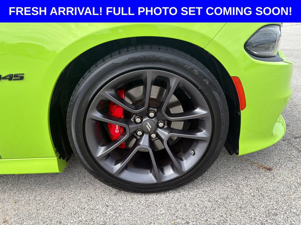 Used 2023 Dodge Charger R/T w/ Performance Handling Group RWD image 31