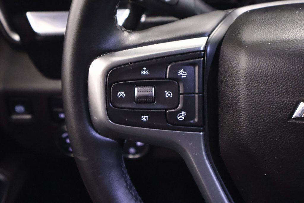 Used 2024 Chevrolet Silverado 1500 LT image 23