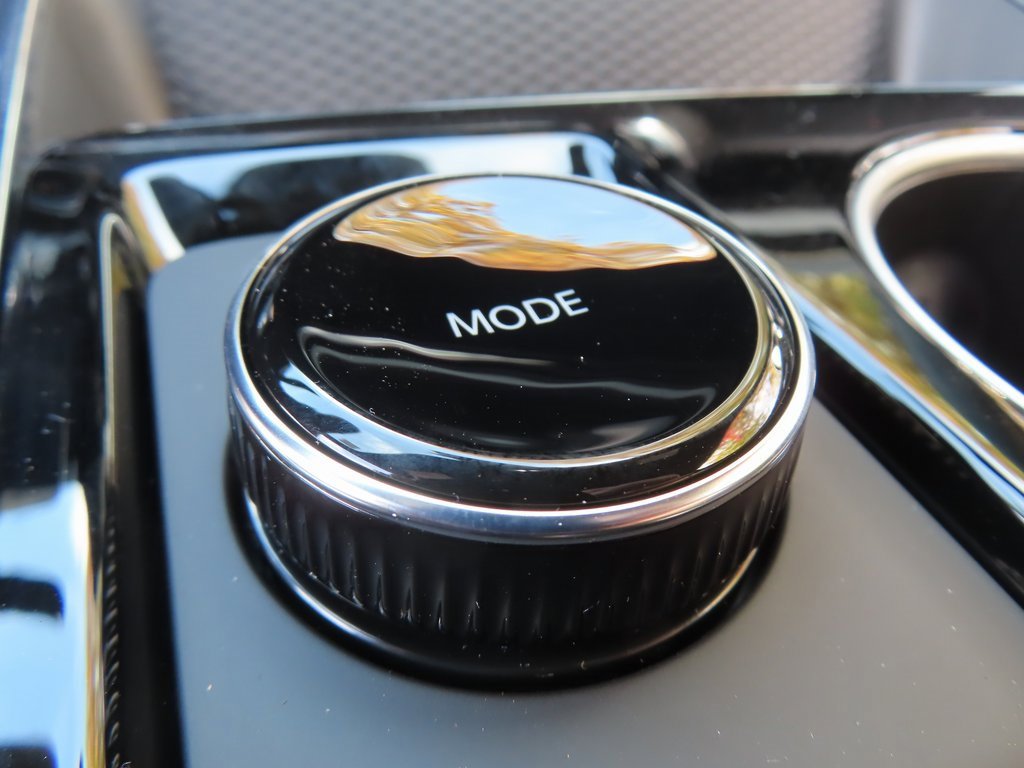 New 2026 Chevrolet Equinox LT w/ LPO, Floor Liner Package image 12