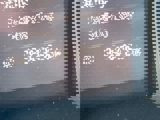 Used 2018 Toyota Camry SE w/ Moonroof Package image 35