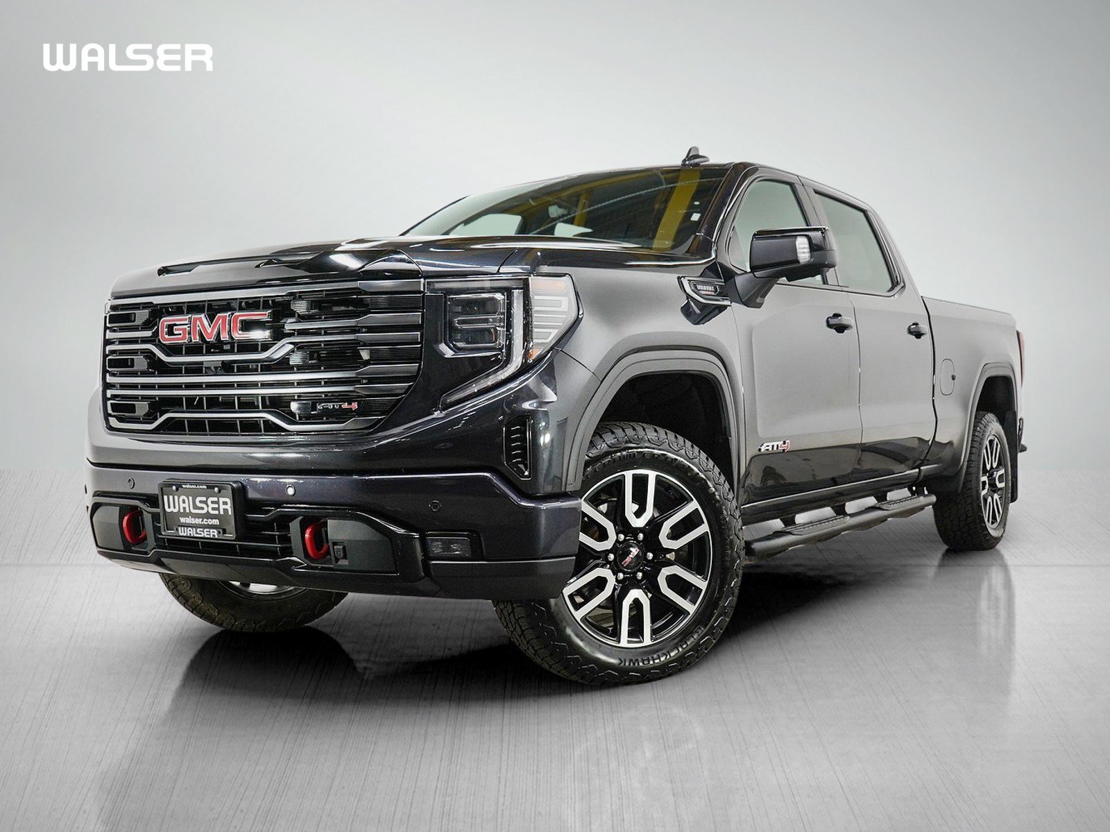 Used 2025 GMC Sierra 1500 AT4 w/ Technology Package AWD/4WD image 1