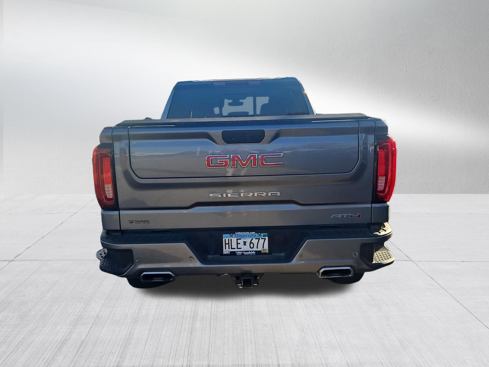 Used 2022 GMC Sierra 1500 AT4 w/ AT4 Preferred Package AWD/4WD image 4
