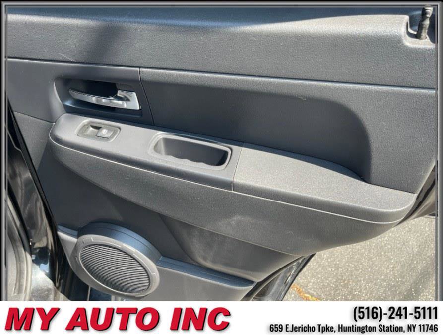 Used 2012 Jeep Liberty Sport image 30