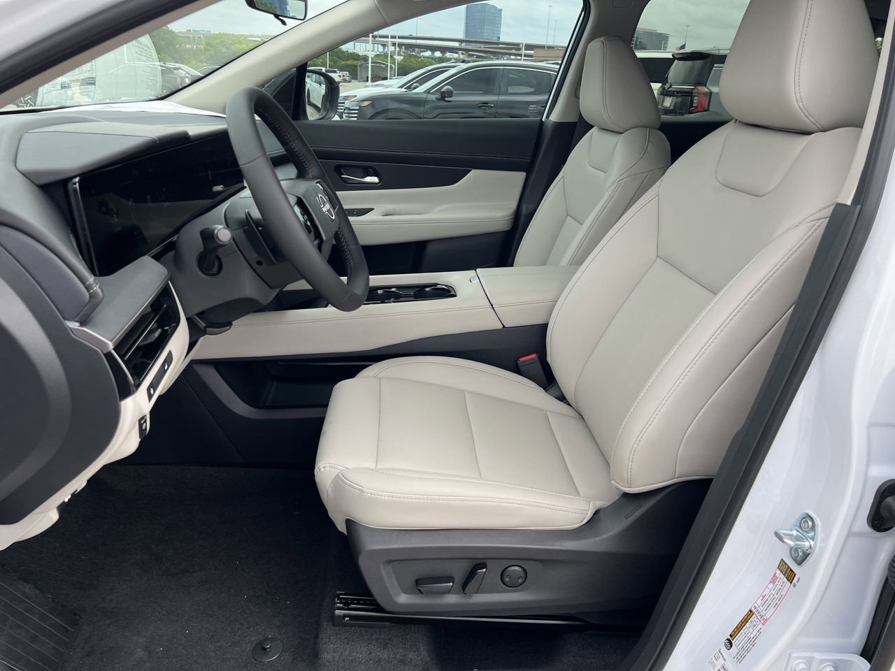 New 2026 Nissan Murano SV image 14