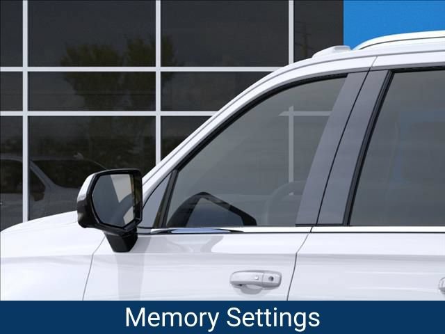 New 2026 Chevrolet Suburban LT w/ Comfort Package AWD/4WD image 13