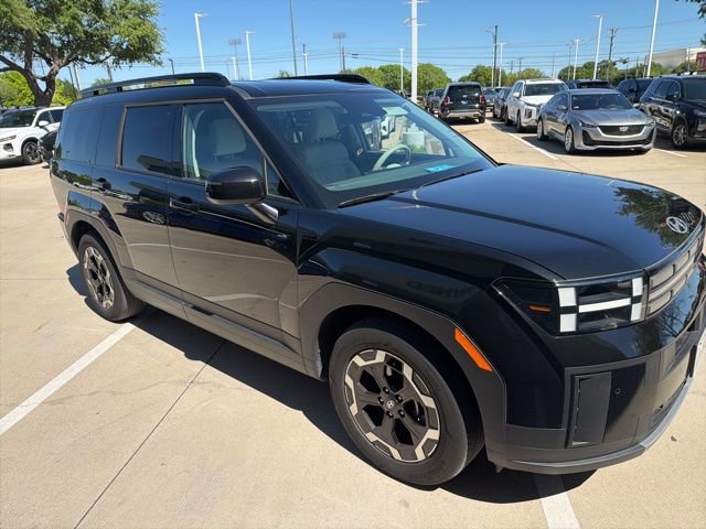 Used 2025 Hyundai Santa Fe SEL w/ Tow & Go Package FWD image 2