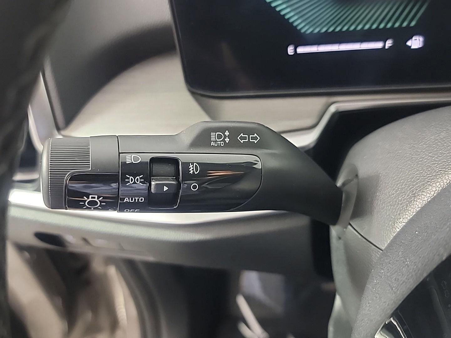 Used 2024 Kia Sorento X-Line EX image 29