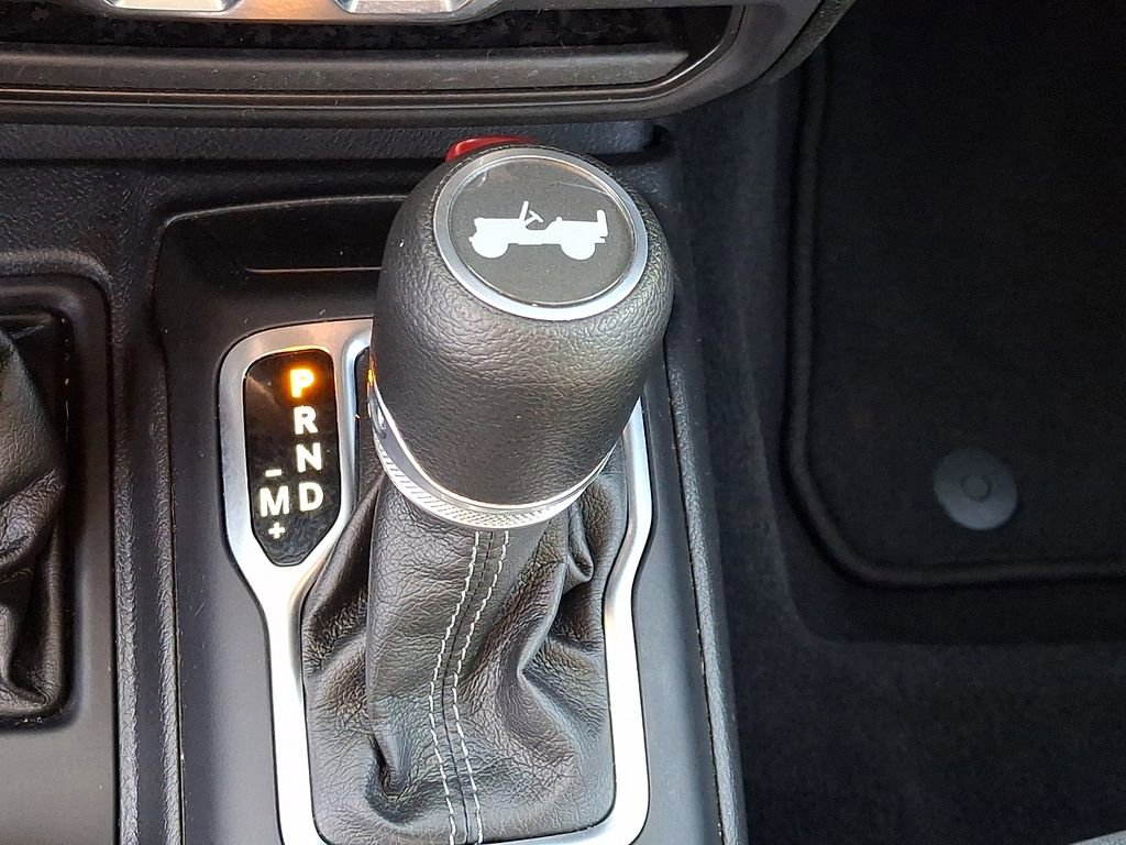 Used 2025 Jeep Wrangler Unlimited Sahara image 17