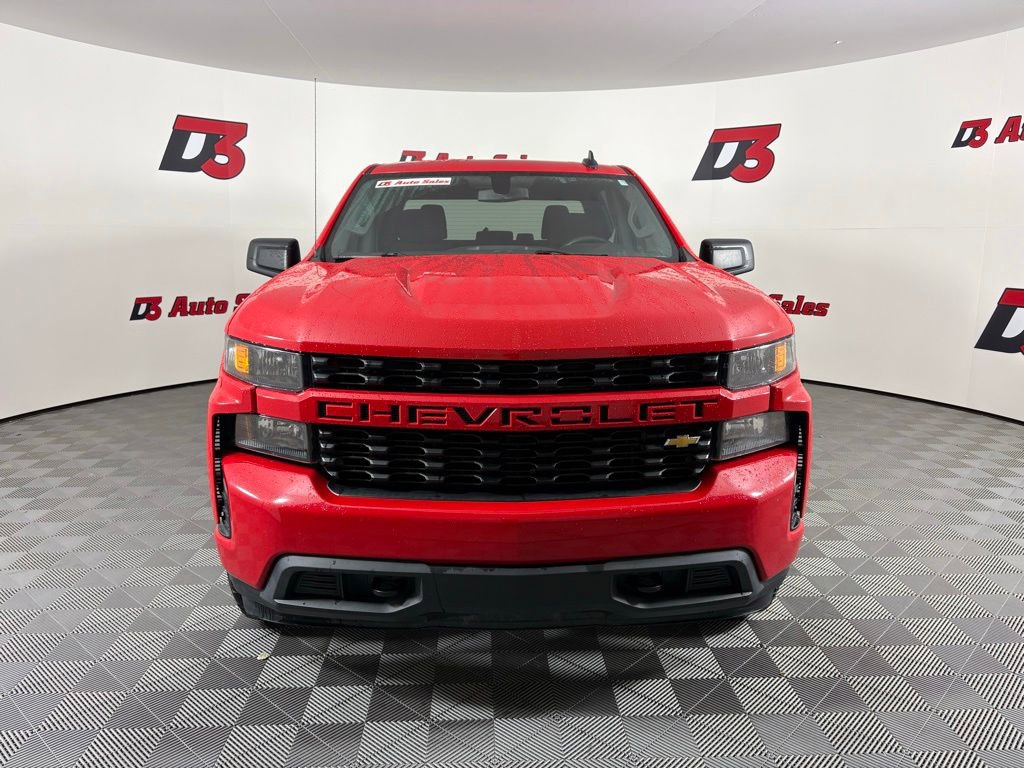 Used 2020 Chevrolet Silverado 1500 Custom w/ Custom Value Package AWD/4WD image 11