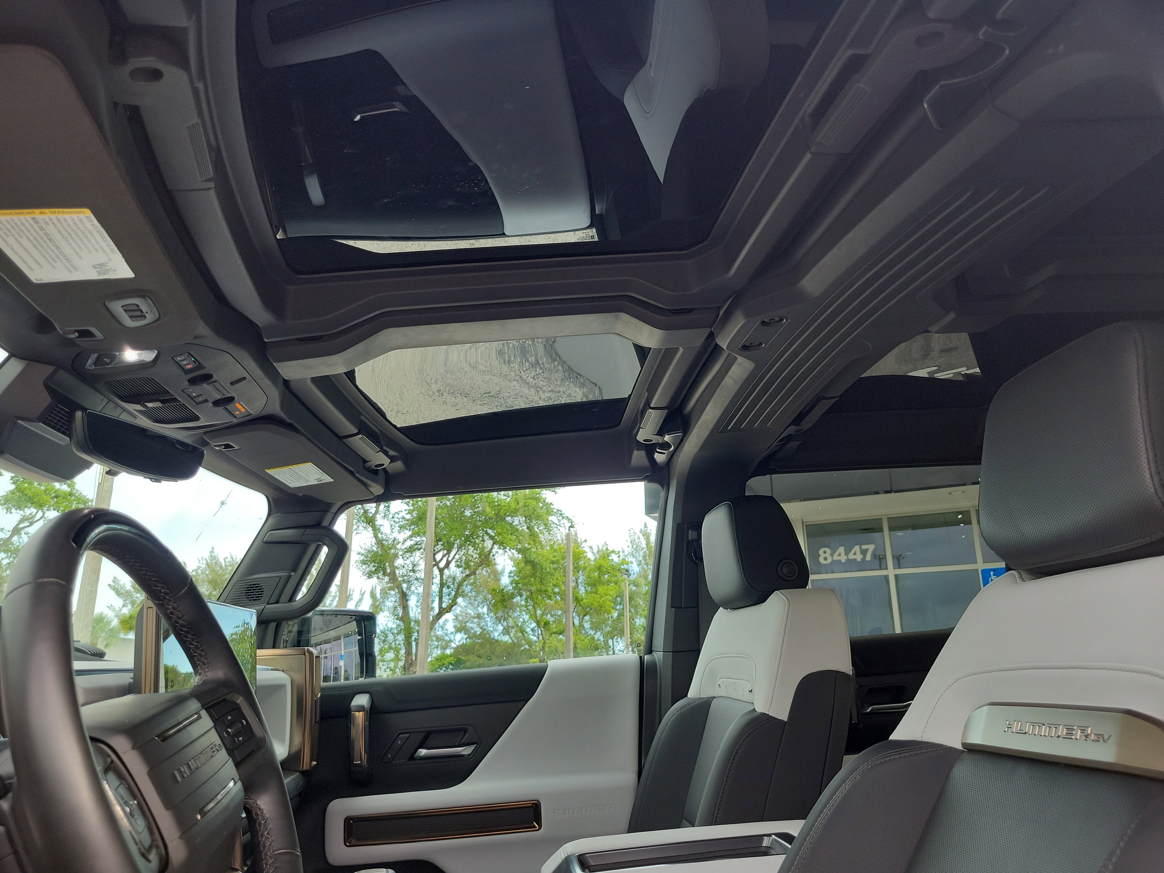 Used 2024 GMC Hummer EV 3X w/ Extreme Off-Road Package AWD/4WD image 12