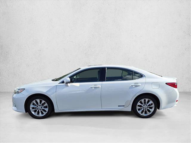 Used 2013 Lexus ES 300h w/ Luxury Pkg FWD image 8
