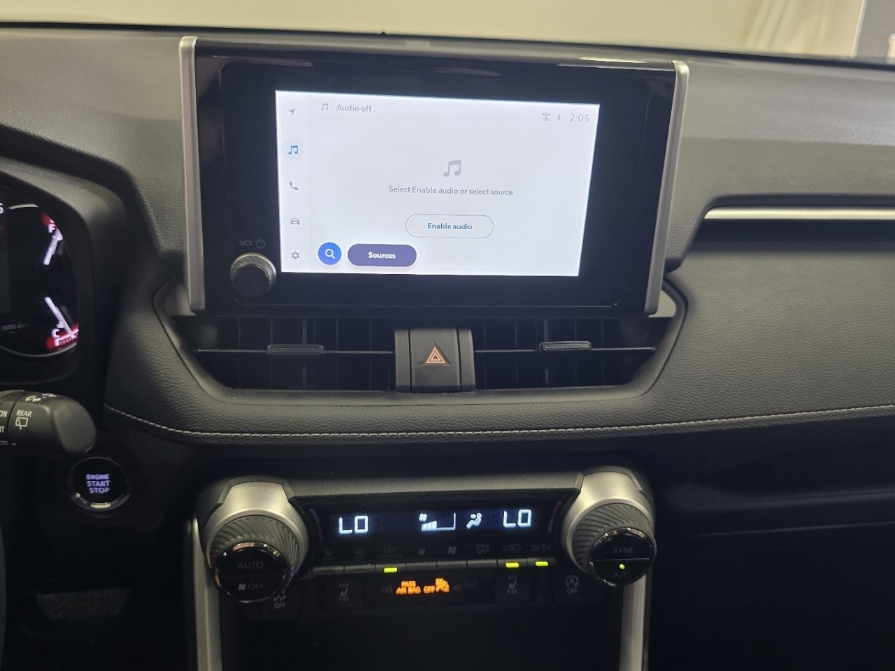 Certified 2023 Toyota RAV4 XLE w/ XLE Grade Weather Package AWD/4WD image 27