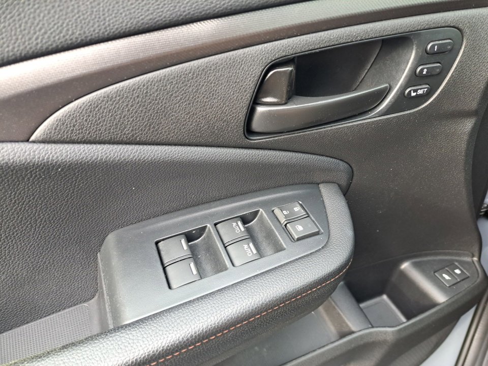 Used 2022 Honda Pilot TrailSport image 36