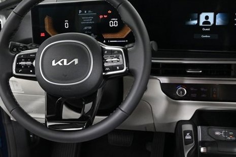 New 2025 Kia Sorento EX w/ Panoramic Sunroof Package image 6