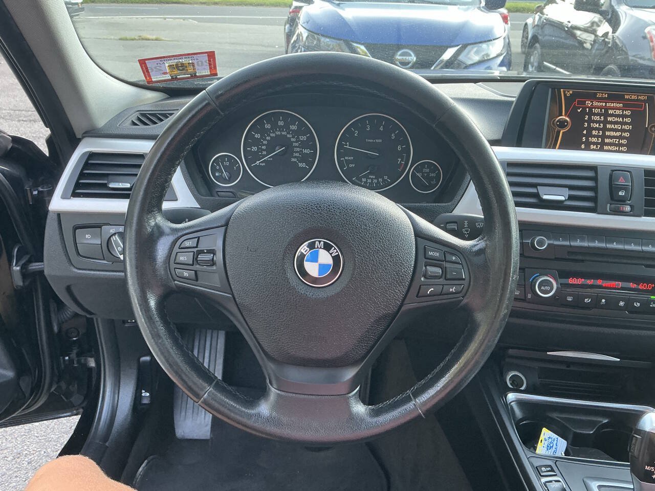 Used 2014 BMW 320i xDrive Sedan AWD/4WD image 19