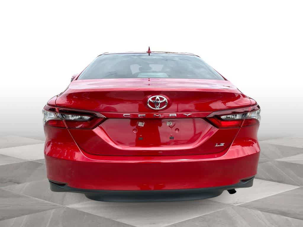 Used 2024 Toyota Camry LE FWD image 7