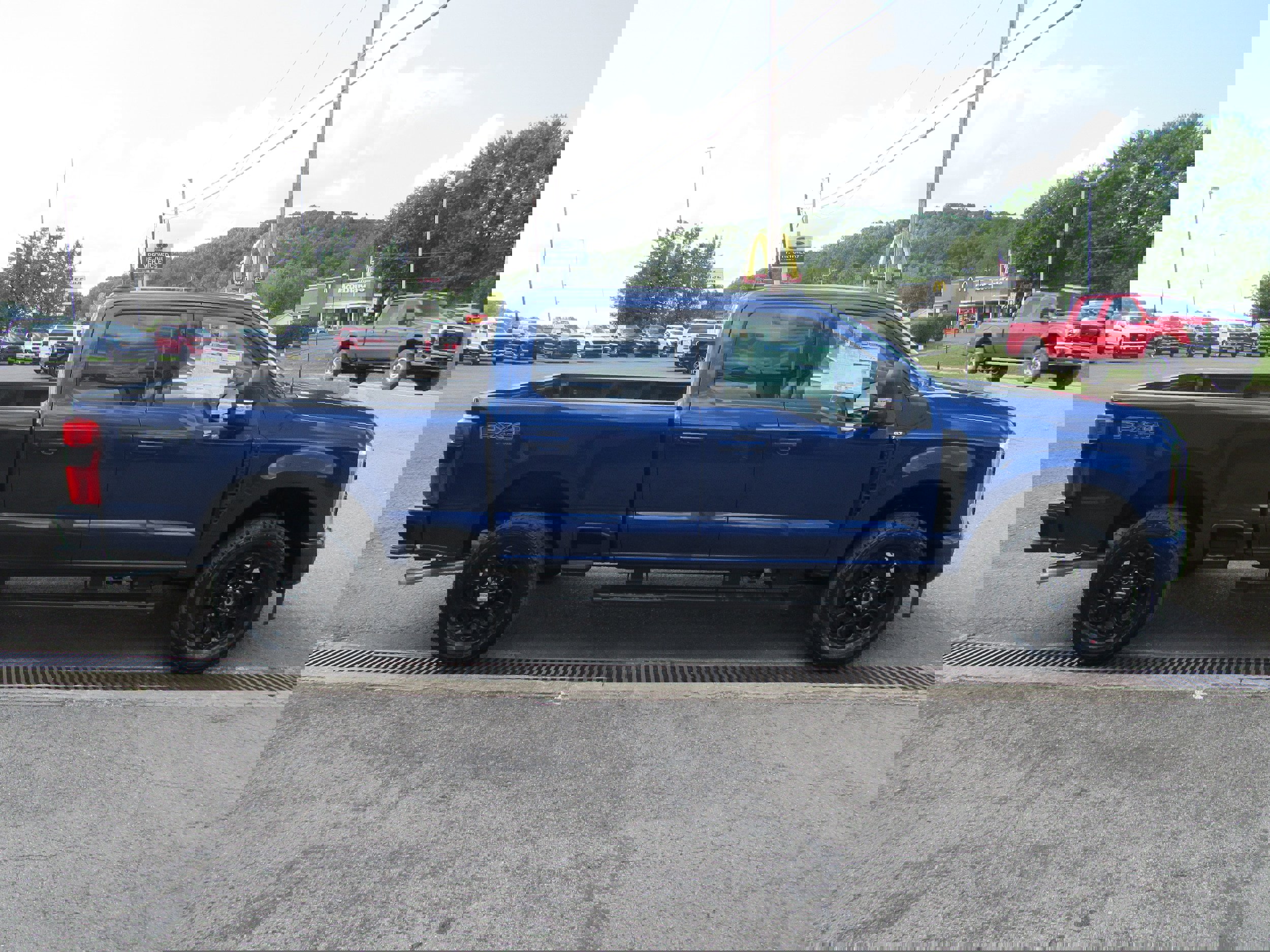 New 2026 Ford F250 4x4 Crew Cab Super Duty image 5